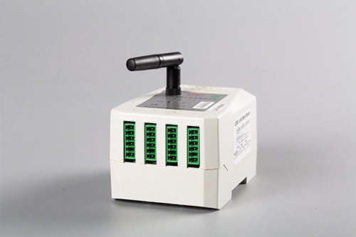 測溫測(cè)漏電流型電(diàn)力能效監測終端(GPRS) 測溫測漏電流型電力能效監測終端(duān)(GPRS)