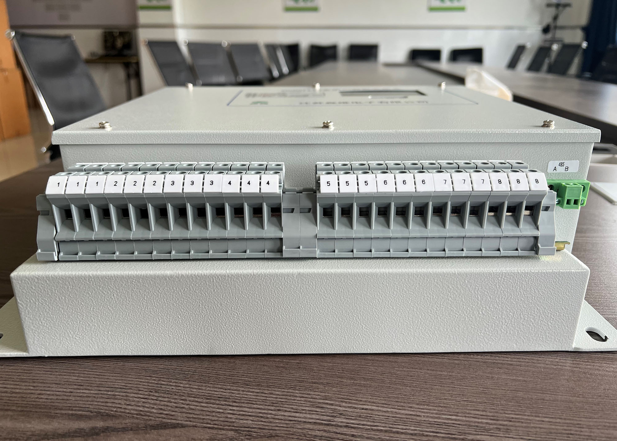 多用戶電能表(開(kāi)關內置) 多用戶電能表(開關內置)