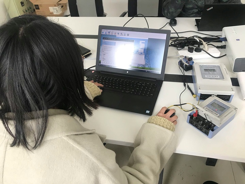 單相預付費電能表售電係統操作